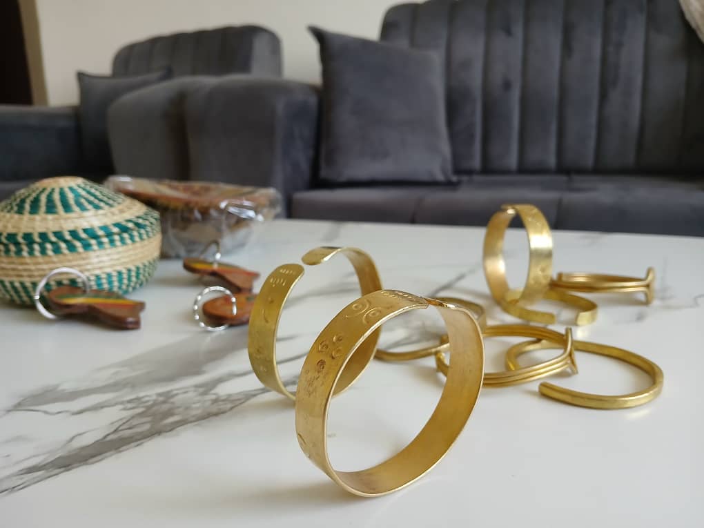 Bracelet laiton doré artisanal éthiopien